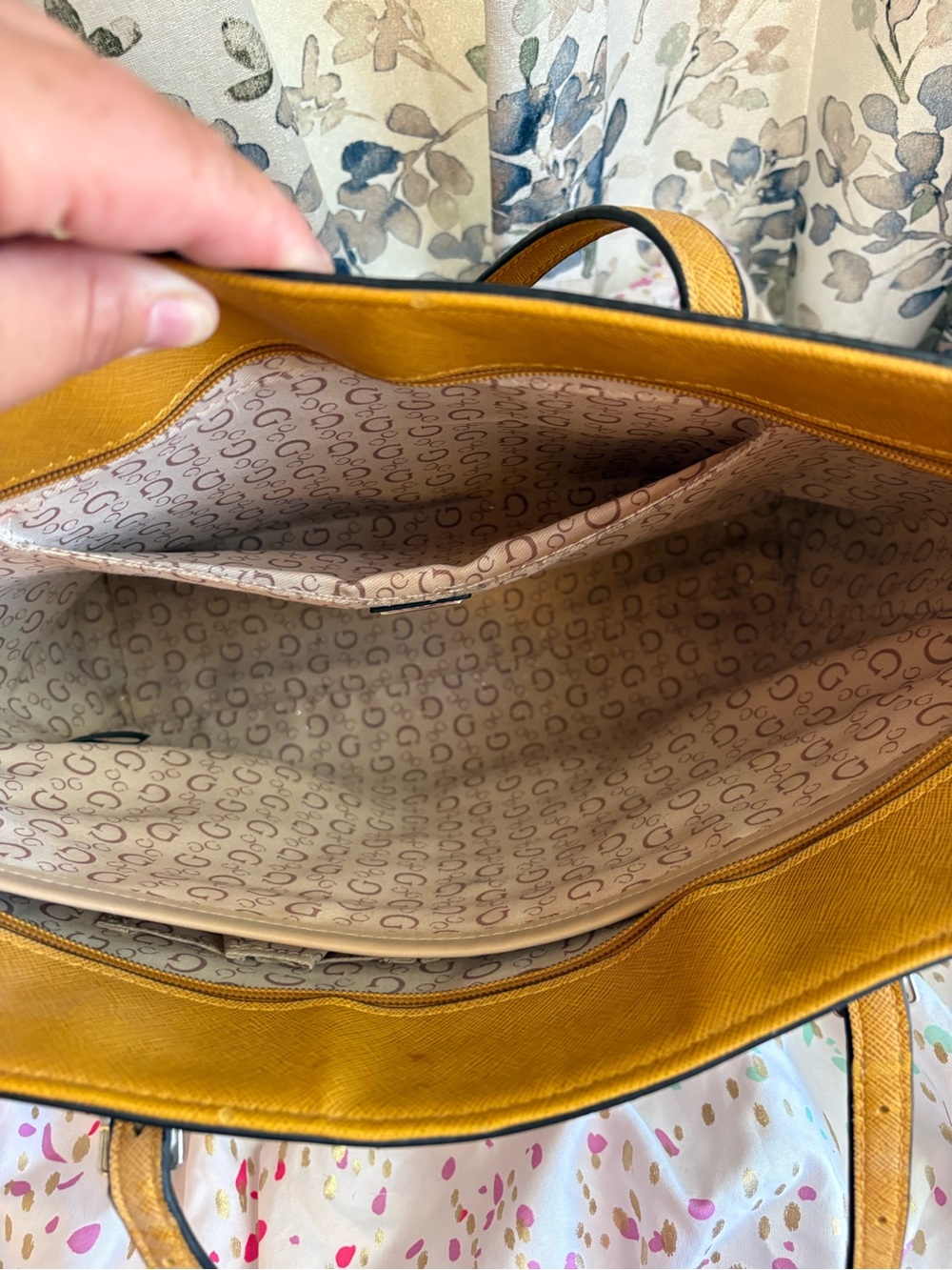 GUESS Mustard Tote with Logo Charm - Picture 7 of 8